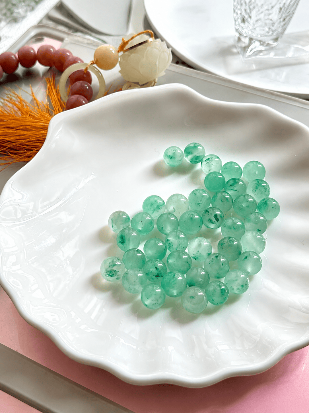 8mm Natural African Green Jade-Like Stone Bracelet (Dulong Jade Trade Name) – Handmade Beaded Stretch Bracelet with Natural Internal Patterns