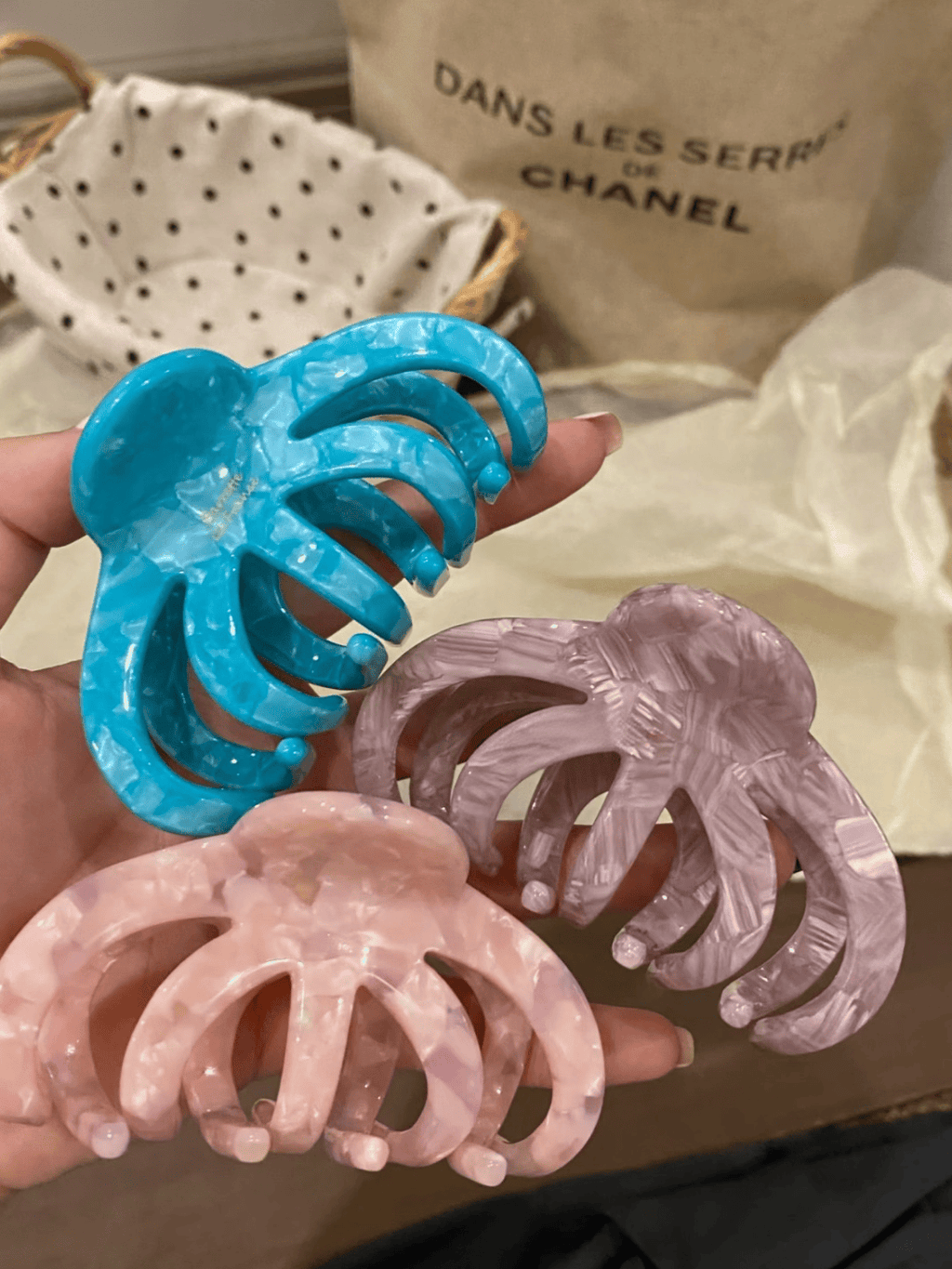 Dreamy Textured Acetate Hair Claw Clip – Elegant Large Hair Accessory