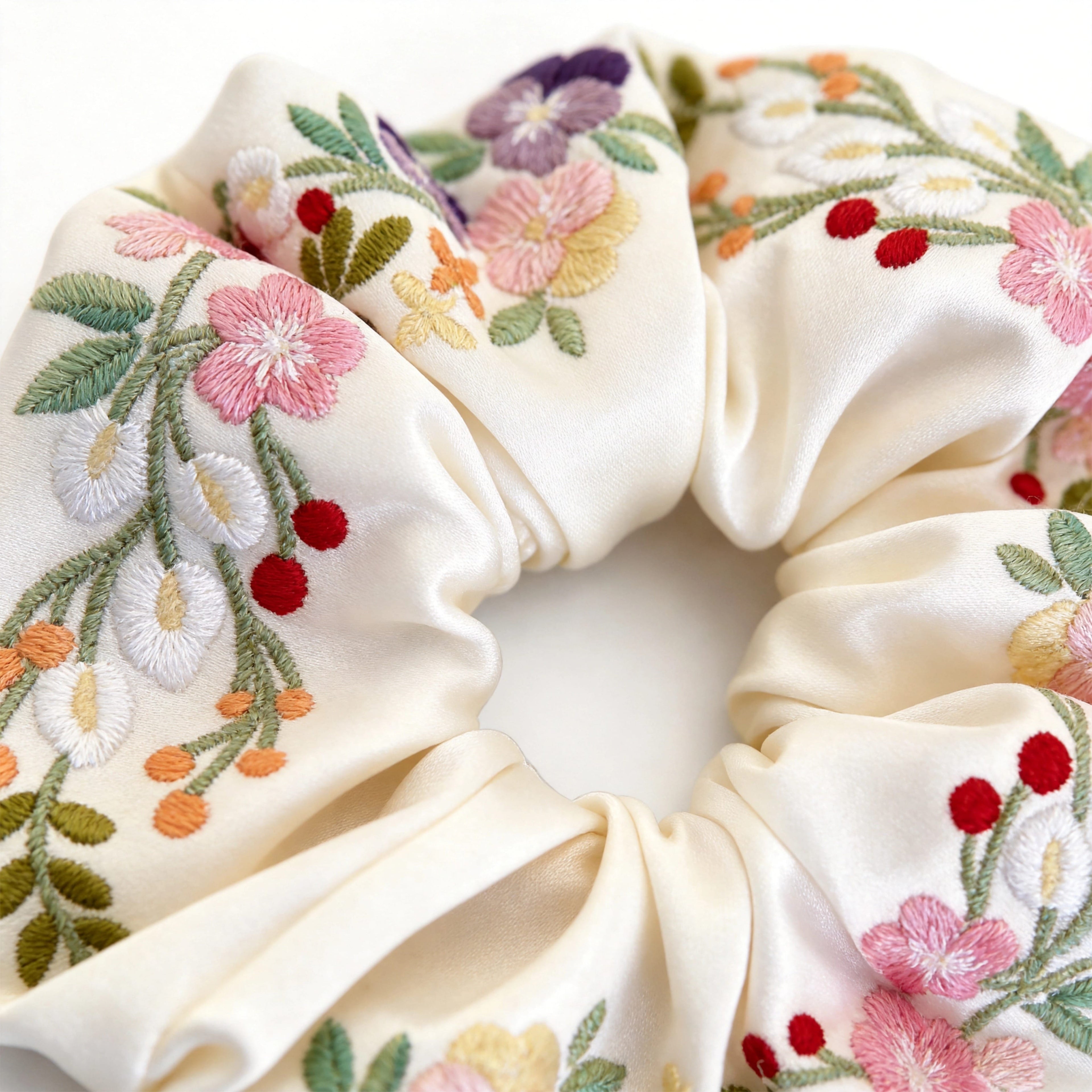 Embroidered Floral Satin Scrunchie – Oversized Hair Tie for Women, Soft & Gentle Ponytail Holder, Vintage Botanical Accessory