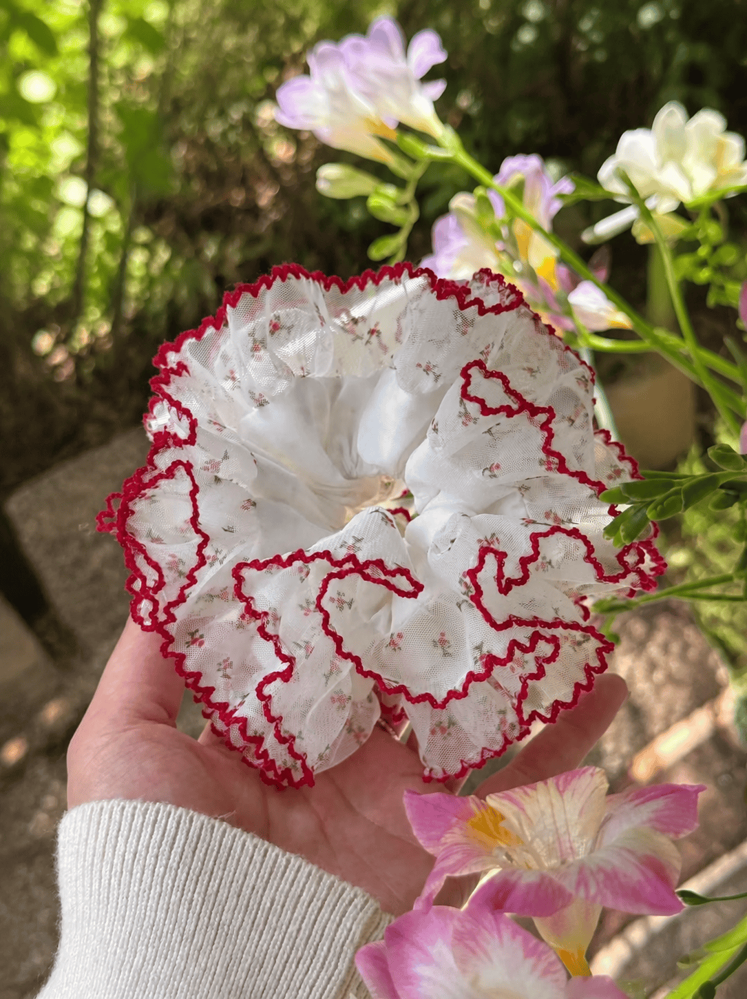 Floral Lace Scrunchie – Oversized Romantic Chiffon Hair Tie | Vintage Elegant