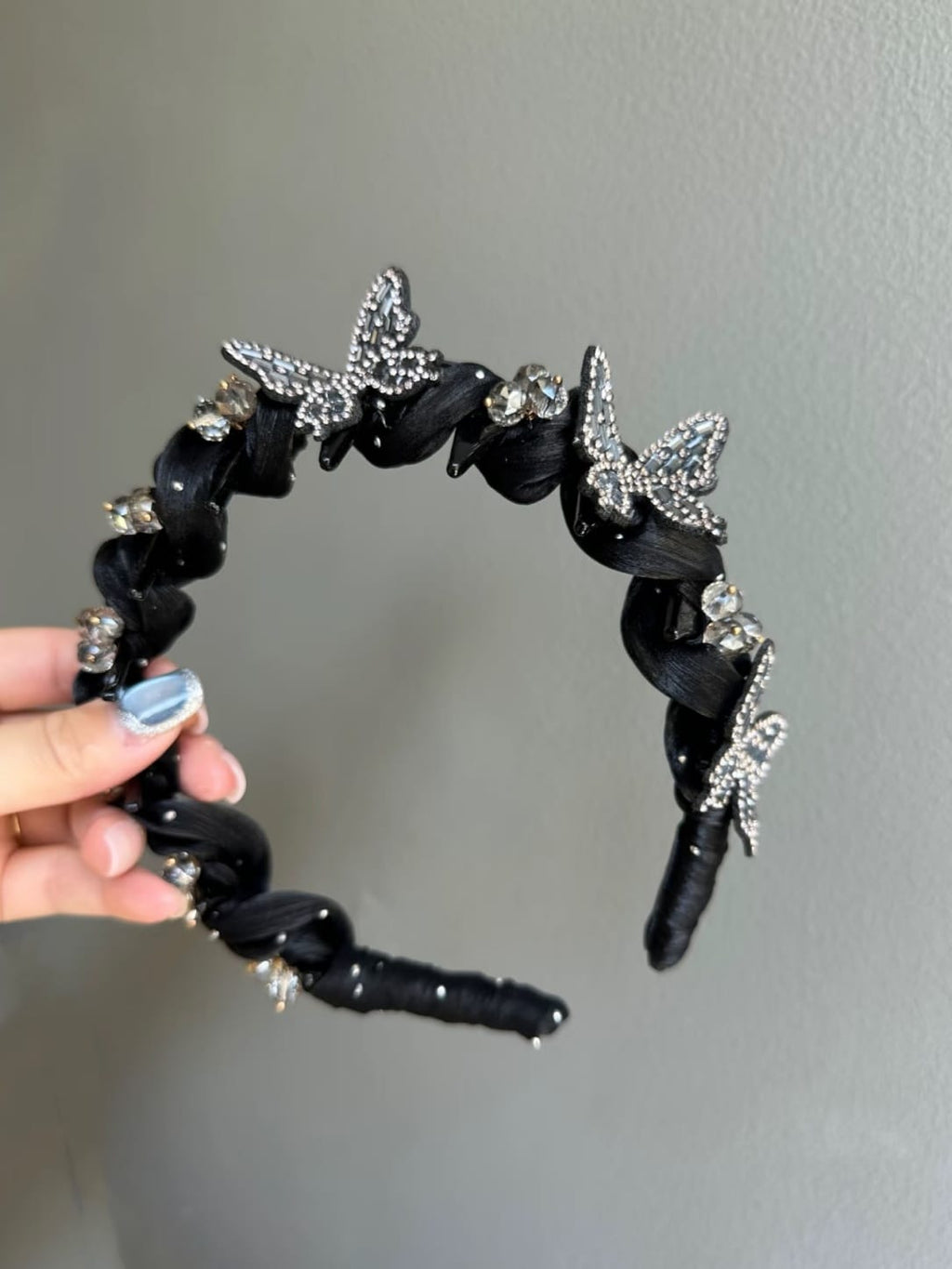 Full-Rhinestone Butterfly Headband – Black Mesh Hair Accessory