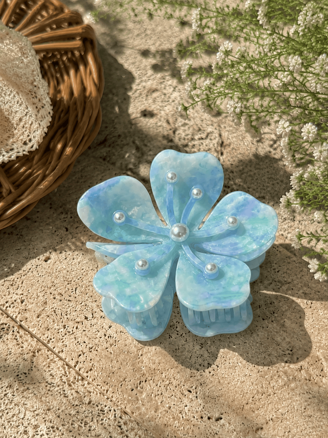  Gradient Flower Hair Claw Clip – Pearl Acetate Floral Claw Clip 