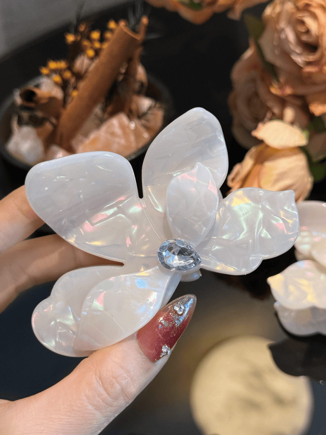 Iridescent Bougainvillea Hair Claw Clip – Acetate Floral Clip