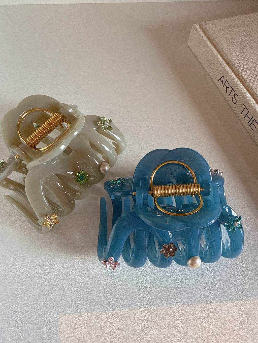 Jelly Acrylic Flower Hair Claw Clip | Pearl Rhinestone Clip for Thick Hair