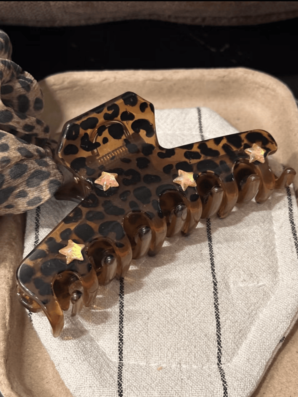 Leopard Print Star Acrylic Hair Claw Clip | Oversized Retro Hair Clip for Thick Hair
