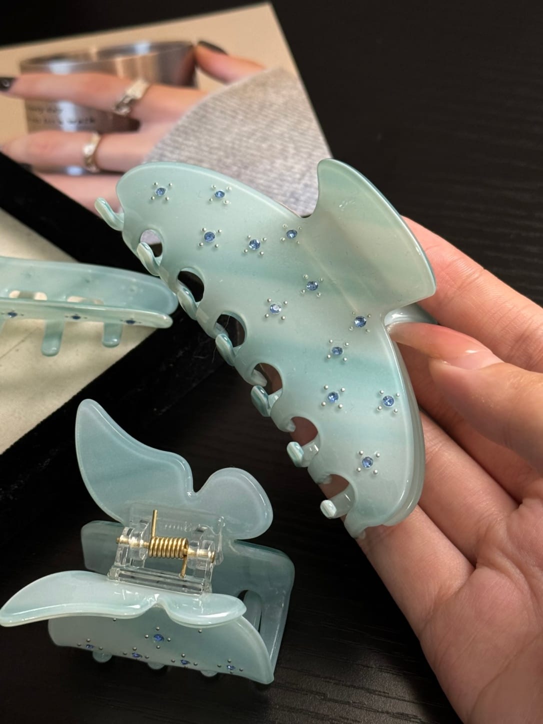 Mermaid Pearl Acetate Claw Clip – Oversized Rhinestone Hair Clip for Thick Hair