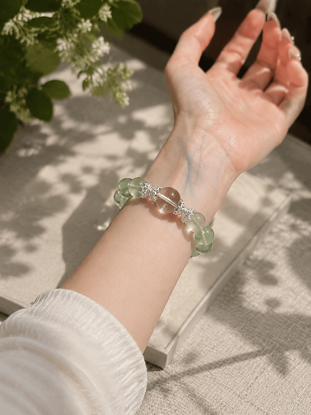 Natural Green Fluorite & White Crystal Beaded Bracelet – Elegant Women’s Gemstone Bracelet with Minimalist Luxury Design