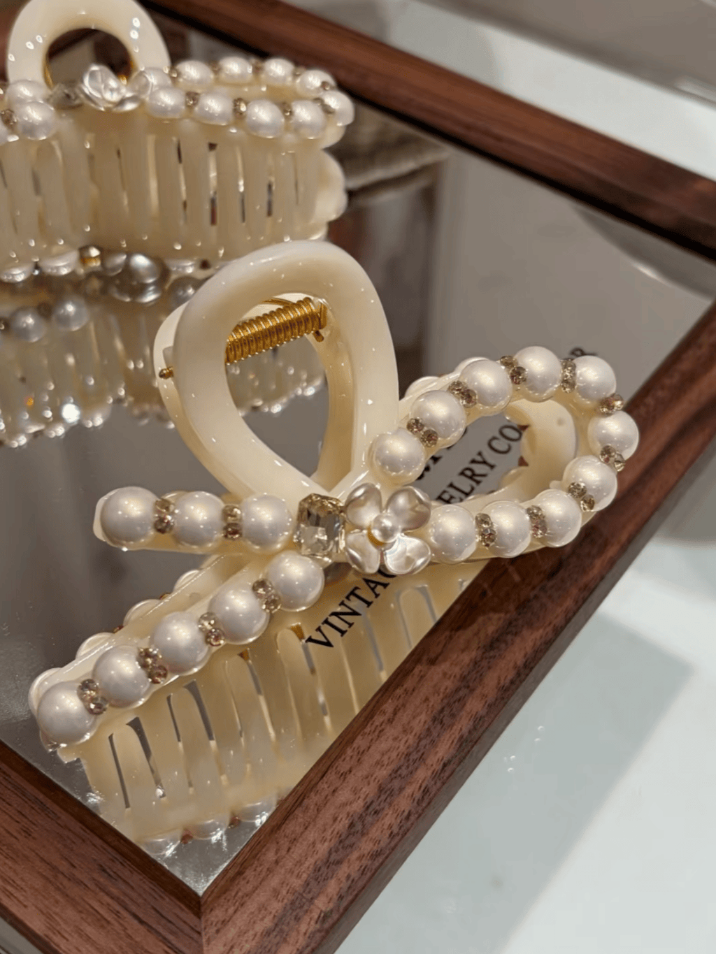 Pearl Bow Acrylic Hair Claw Clip – Large Elegant Hair Clip