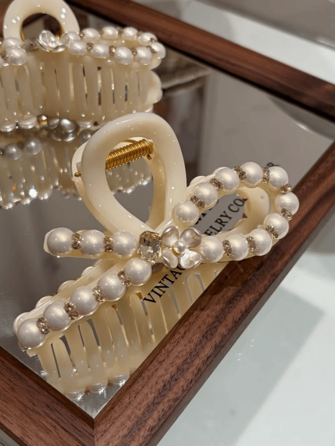Pearl Bow Acrylic Hair Claw Clip – Large Elegant Hair Clip
