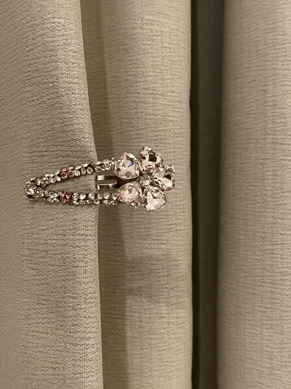 Pink Flower Rhinestone BB Hair Clips – 2-Piece Sparkling Set