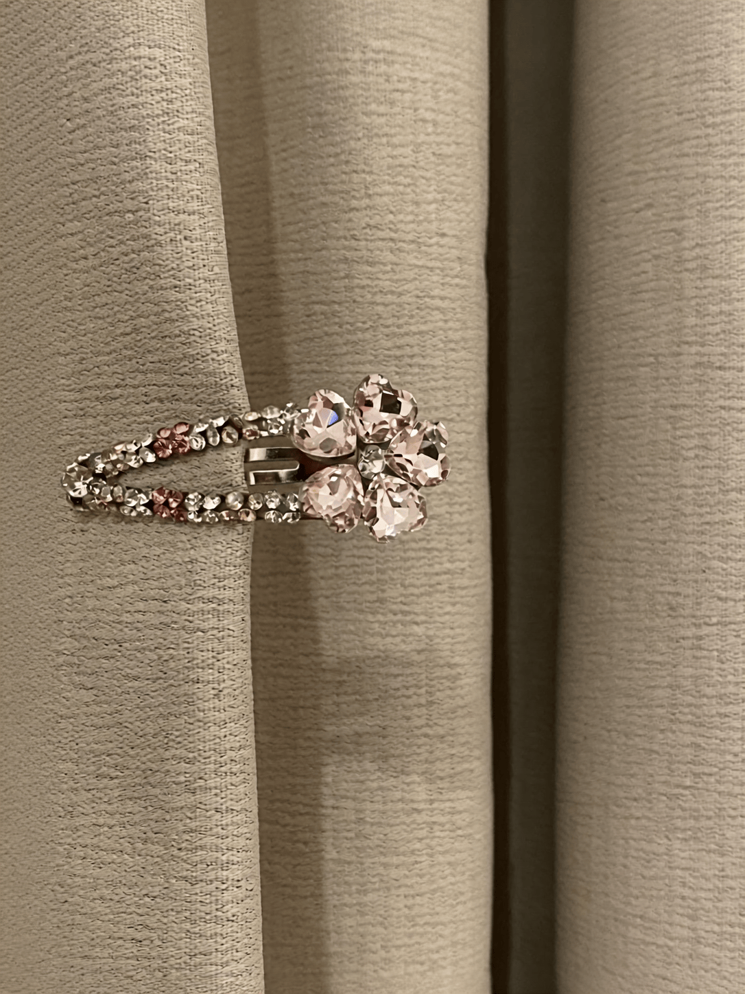 Pink Flower Rhinestone BB Hair Clips – 2-Piece Sparkling Set