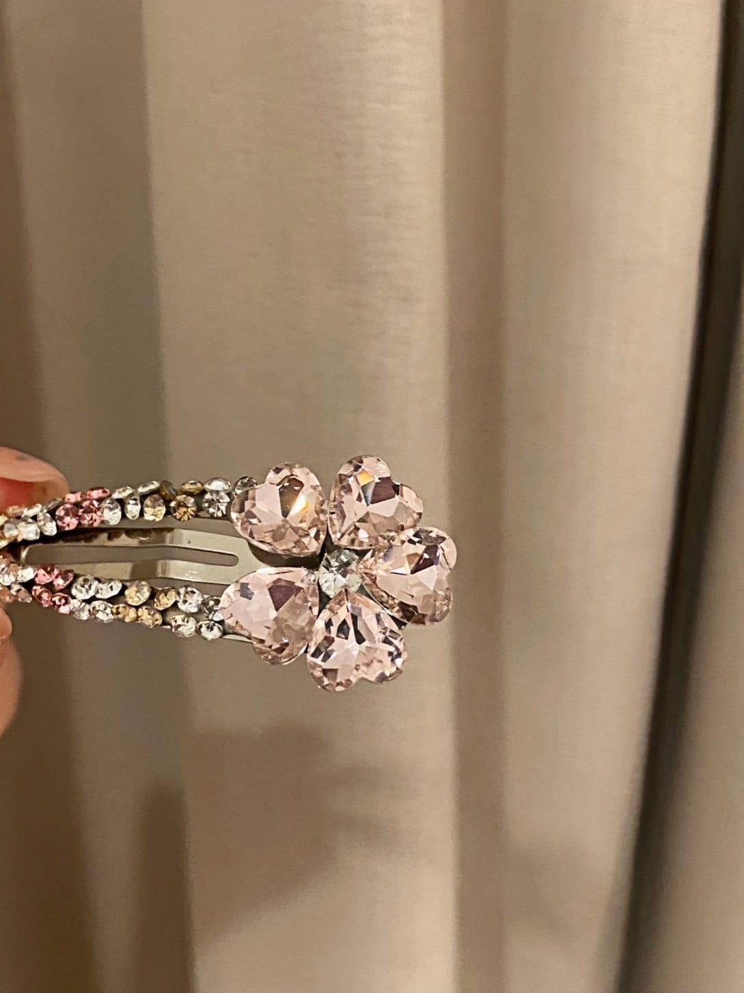 Pink Flower Rhinestone BB Hair Clips – 2-Piece Sparkling Set