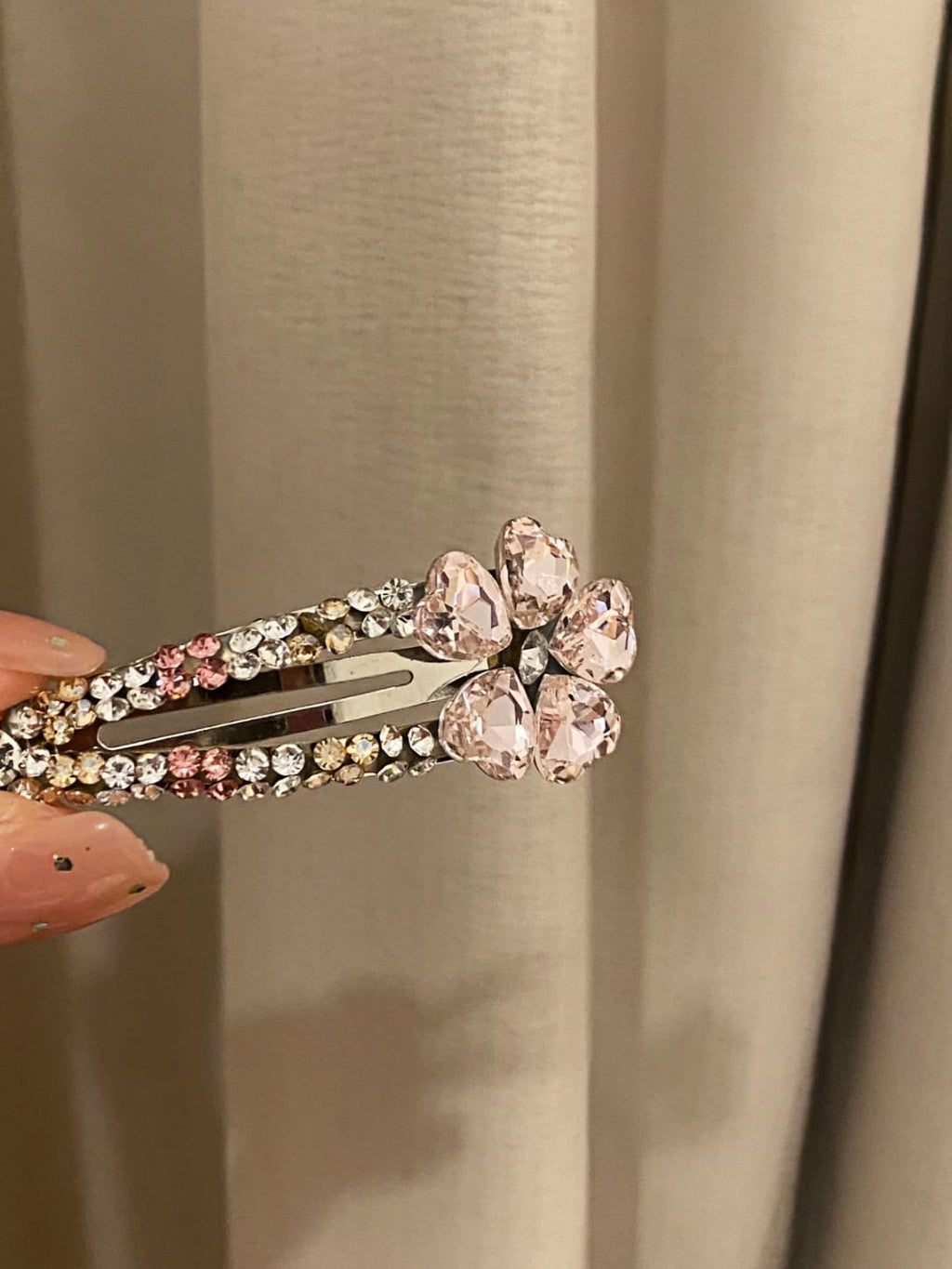 Pink Flower Rhinestone BB Hair Clips – 2-Piece Sparkling Set