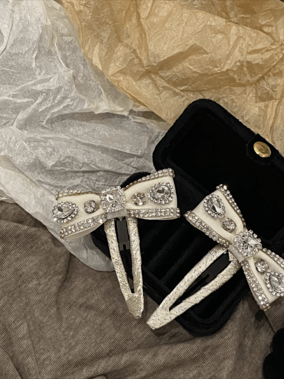 Rhinestone Bow Hair Clips for Women | Mixed-Crystal Elegant Barrettes, 2-Piece Set