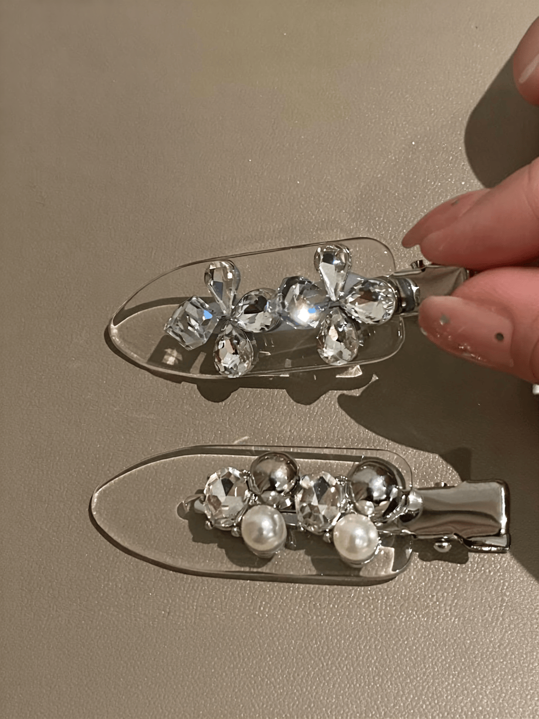 Rhinestone Pearl Invisible Hair Clips – 2-Piece No-Crease Set