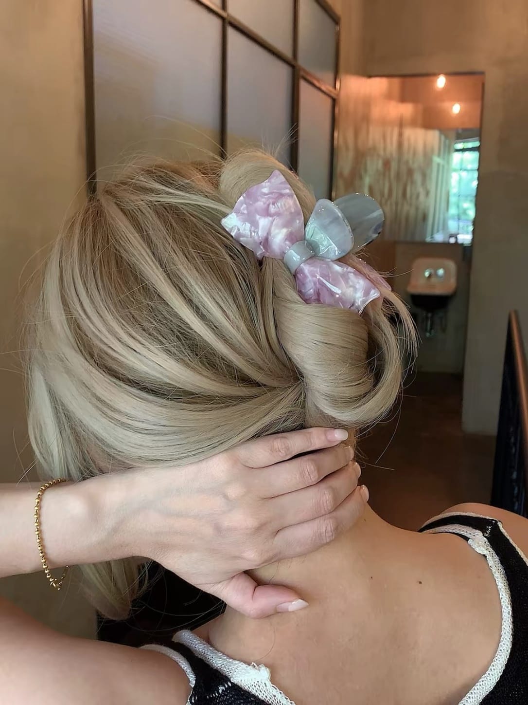 Romantic Acetate Bow Hair Claw Clip | Elegant Textured Hair Accessory