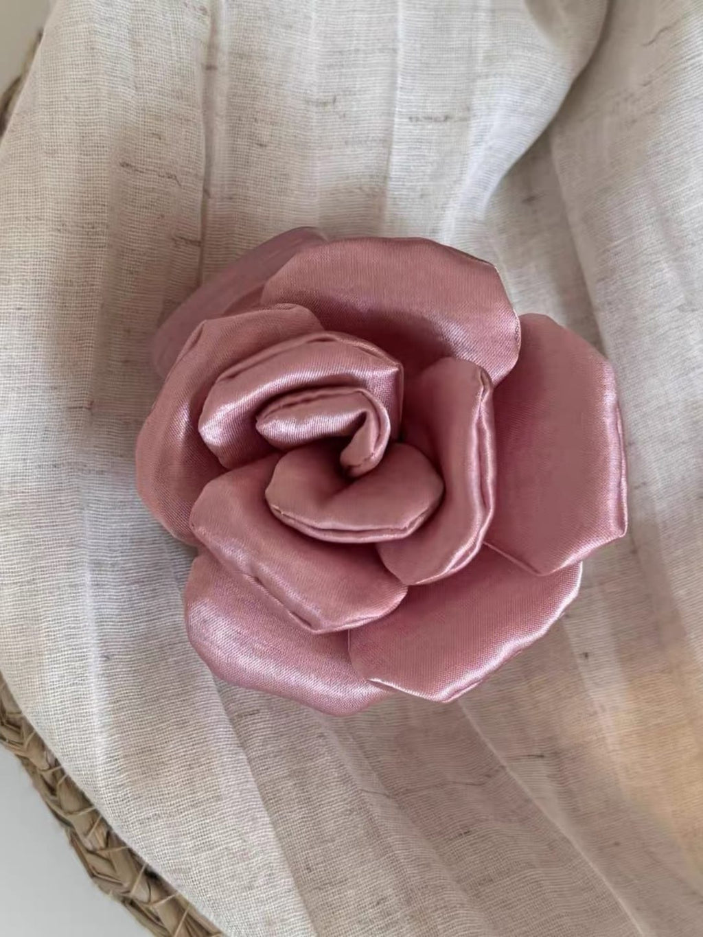 Satin Rose Bud Hair Claw Clip – Romantic 3D Floral Fabric Hair Accessory