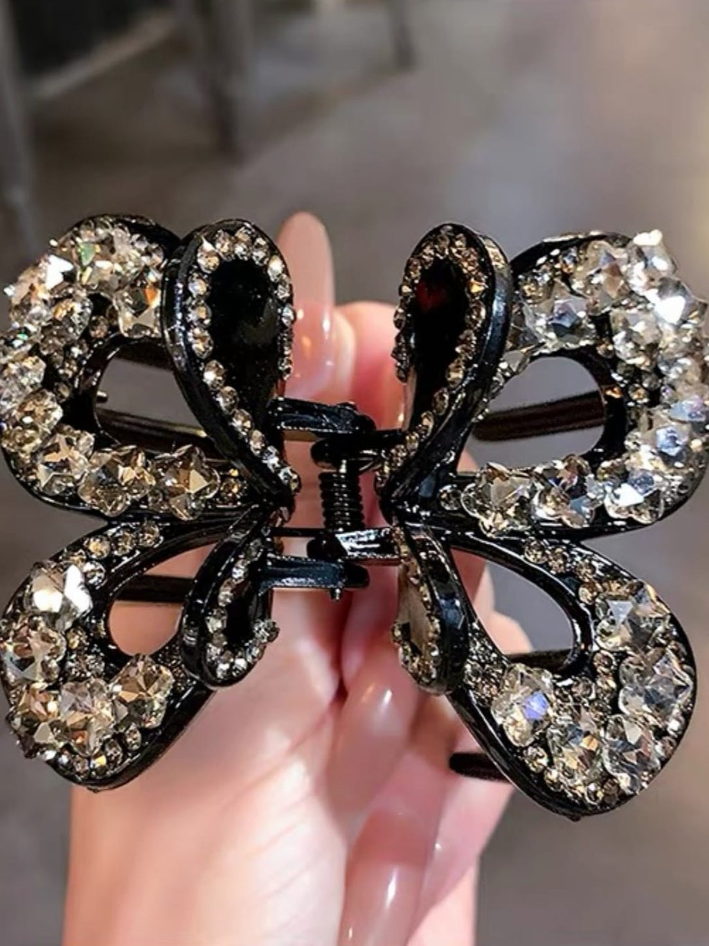Sparkling Rhinestone Bow Hair Claw Clip | Vintage Acrylic Hair Accessory