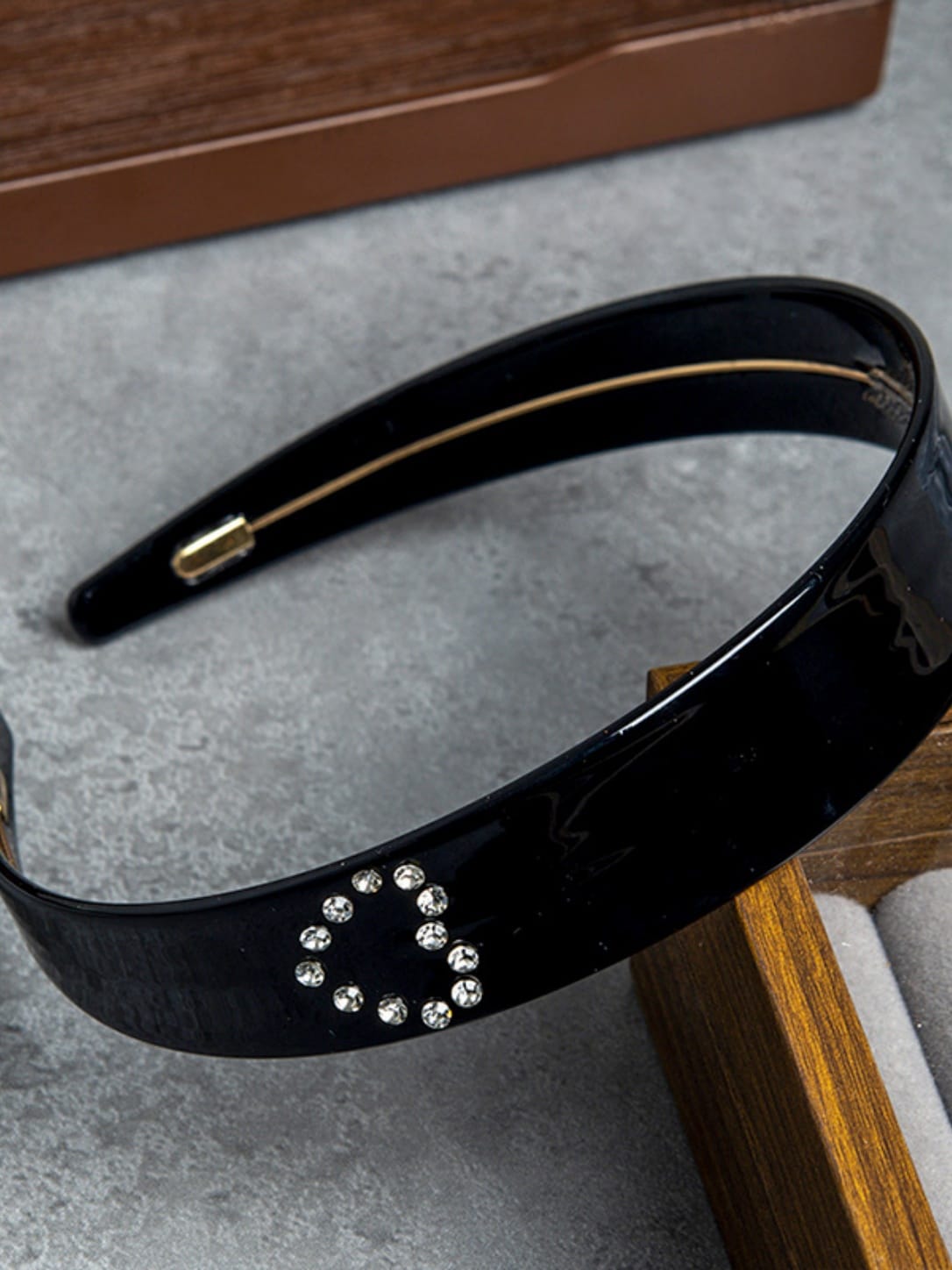 Sparkling Rhinestone Heart Acetate Headband | Vintage Luxury Hair Accessory
