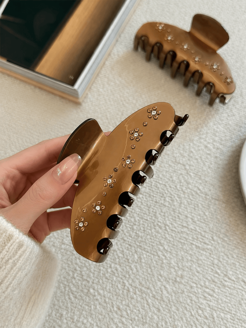 Vintage Brown Rhinestone Floral Hair Claw Clip