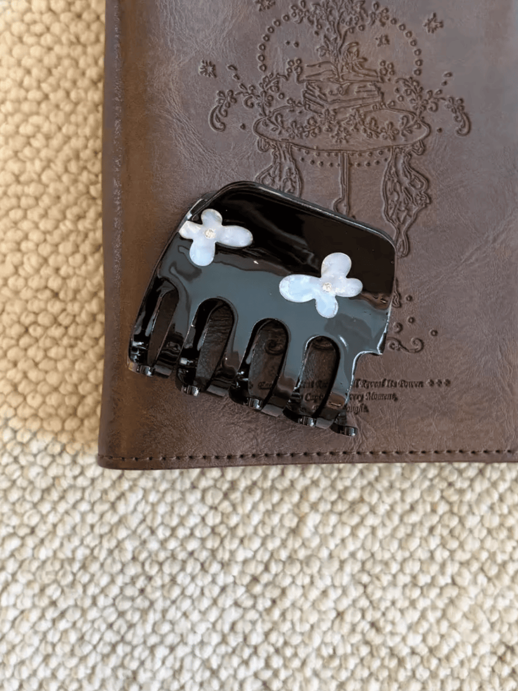 Vintage Flower Acetate Claw Clips Set | 2-Piece Floral Hair Accessories