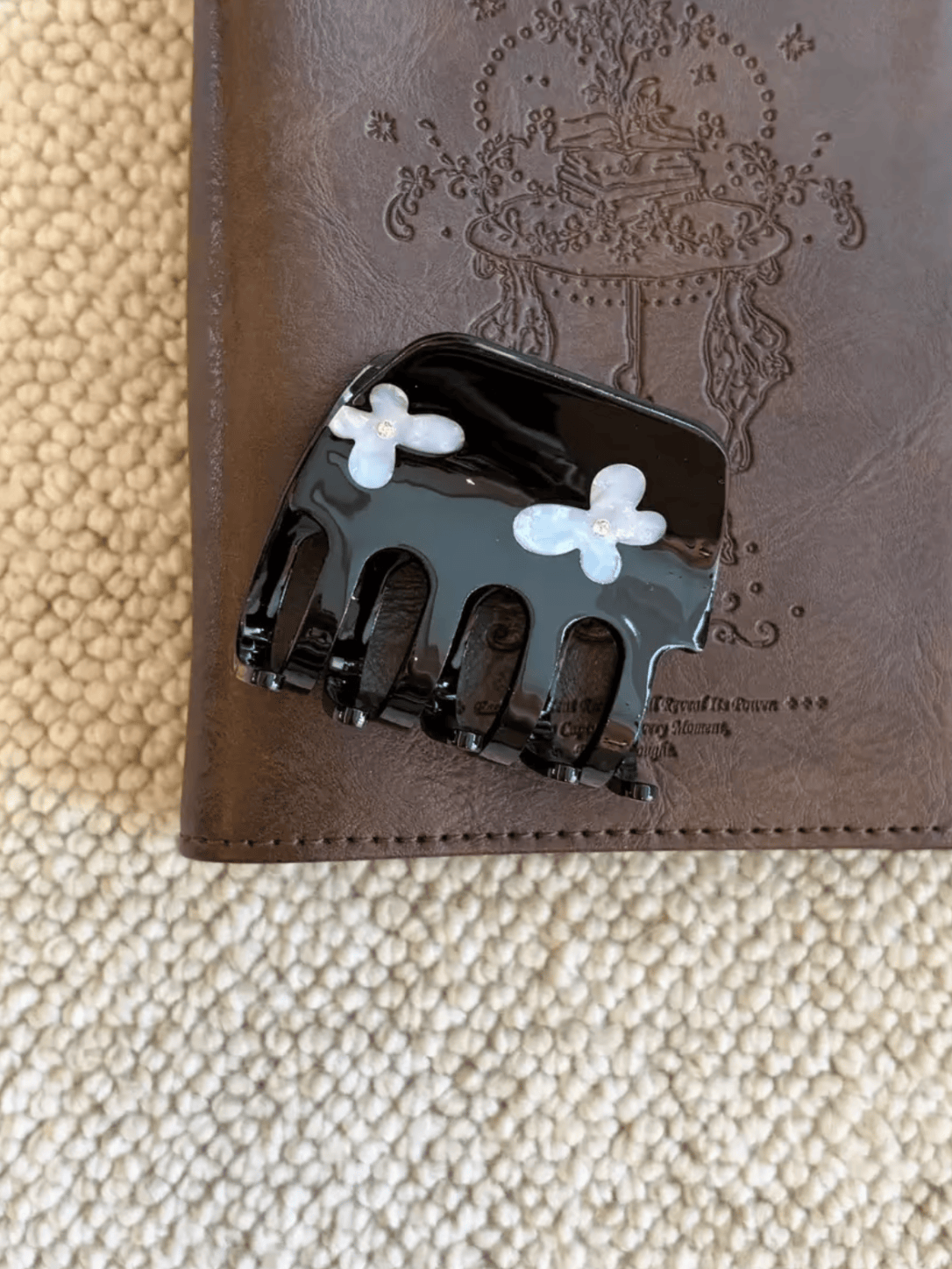 Vintage Flower Acetate Claw Clips Set | 2-Piece Floral Hair Accessories